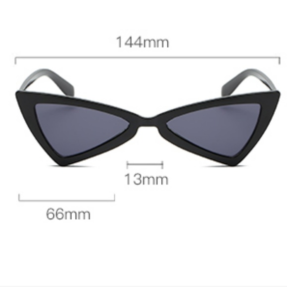 NEW Black triangle cat eye sunglasses - Picture 6 of 8